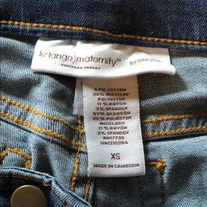 Liz Lange maternity shorts